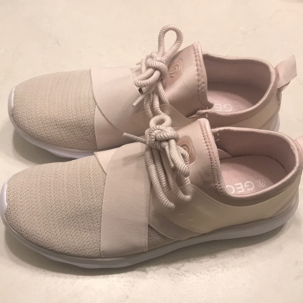 Geo Foam Shoes